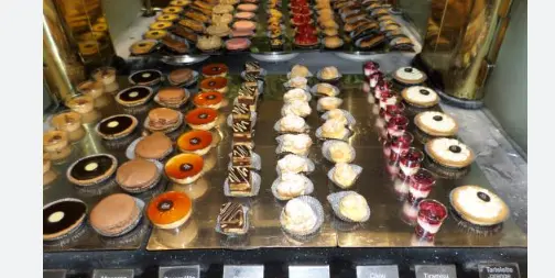 Les Grands Buffets Restaurant Desserts Menu & Prix