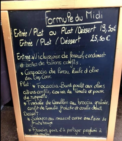 A Casaluna Entrées Menu & Prix