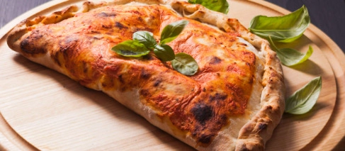 Best Food Pizzas calzone