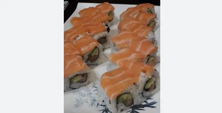 Sushi House Saumon rolls